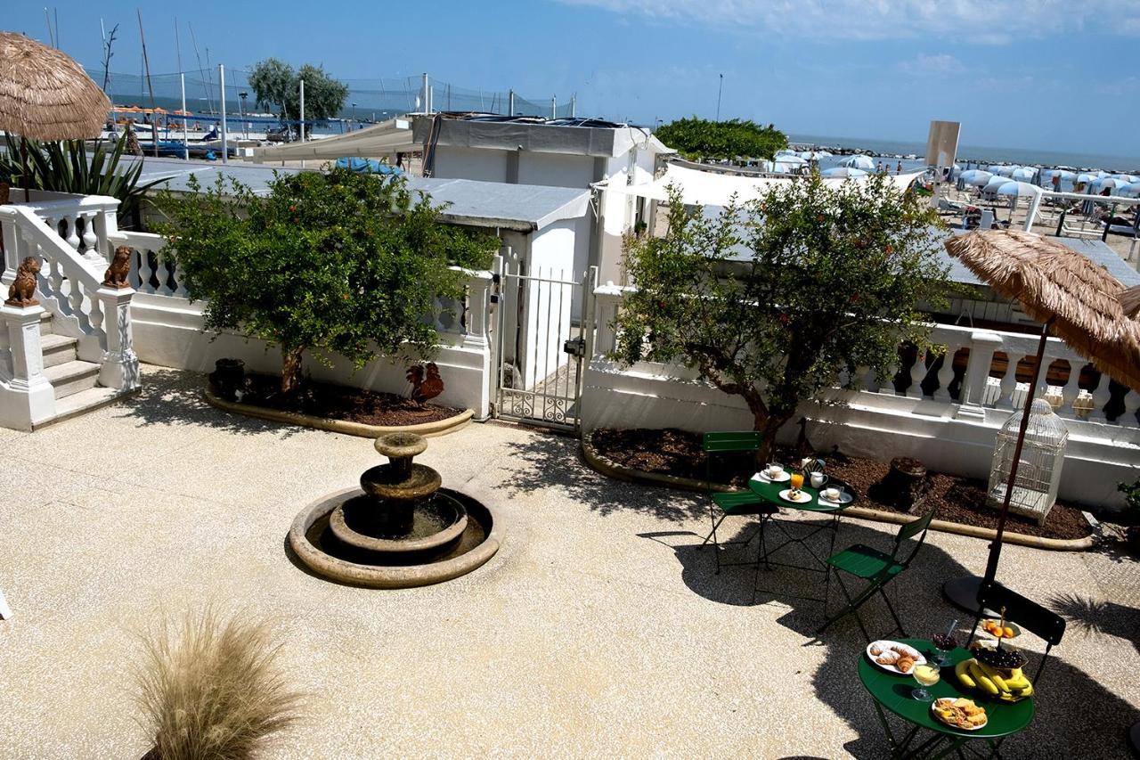 Villa La Torretta Luxury B&B - Adults Only - Rímini Exterior foto